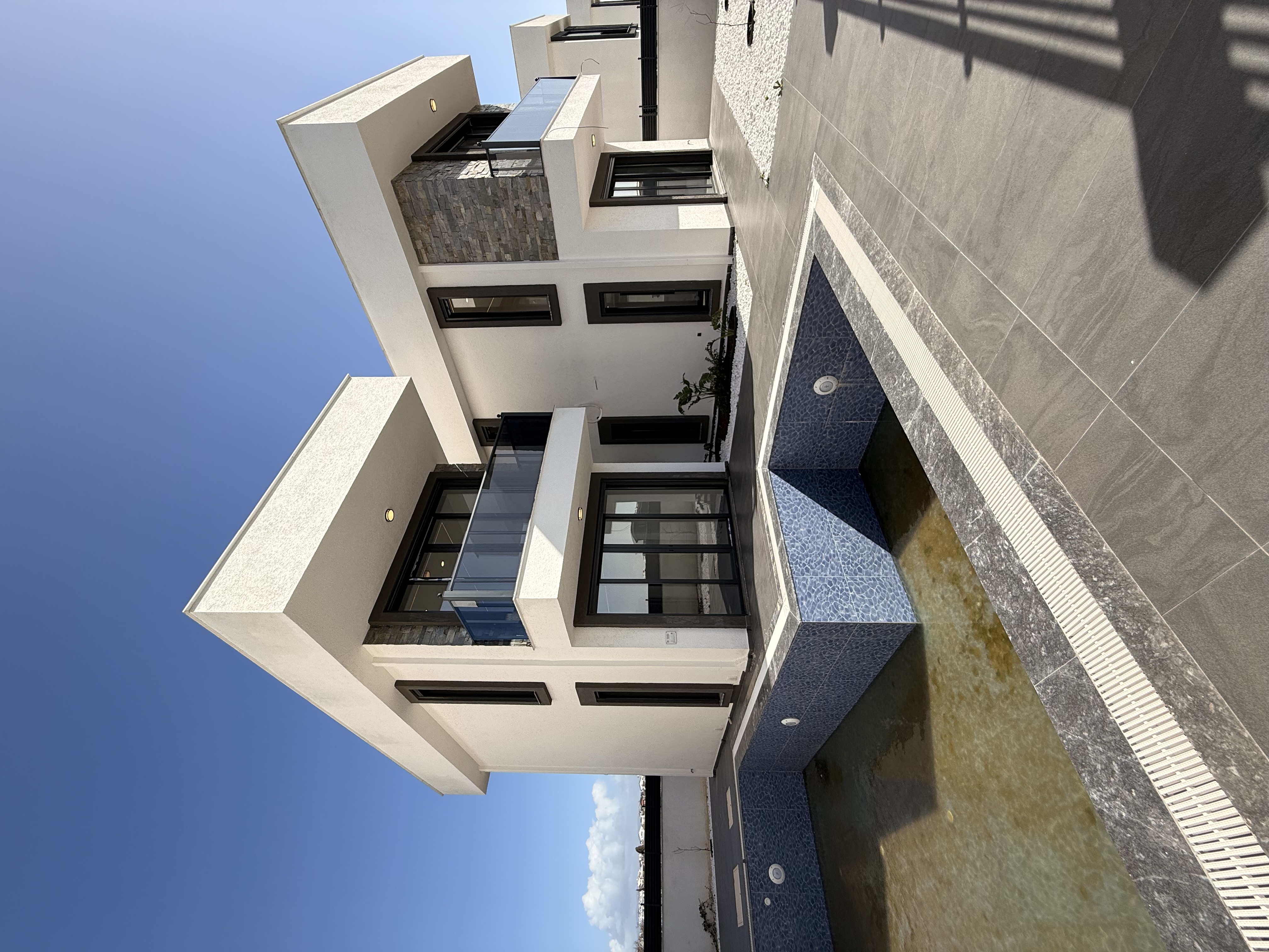 DSE Emlaktan Hisar Mah. 4+1 Tam Müstakil Havuzlu Lüx Villa