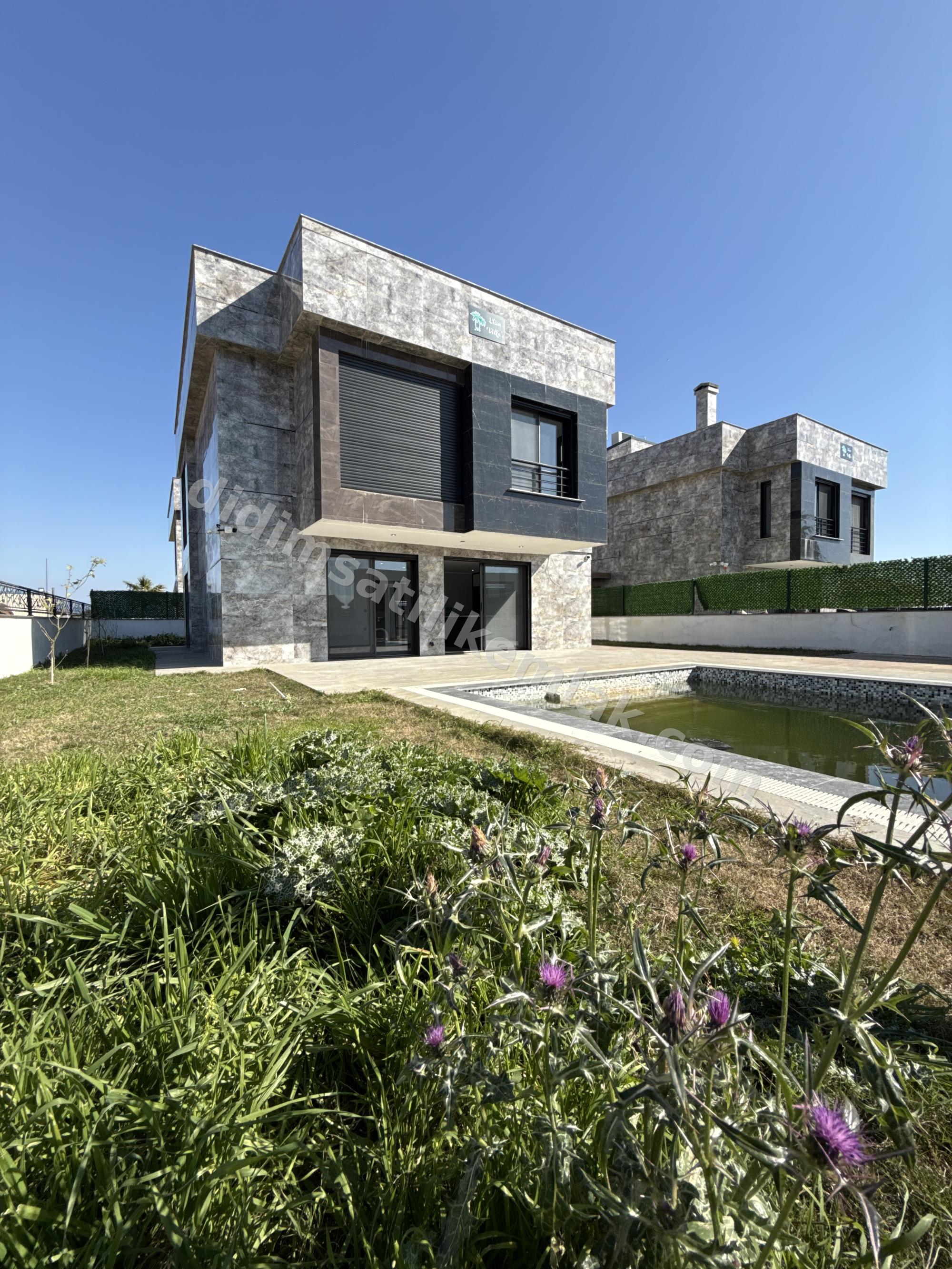 Aydin Didim Efeler Mah. tam mustakil 5+1 villa