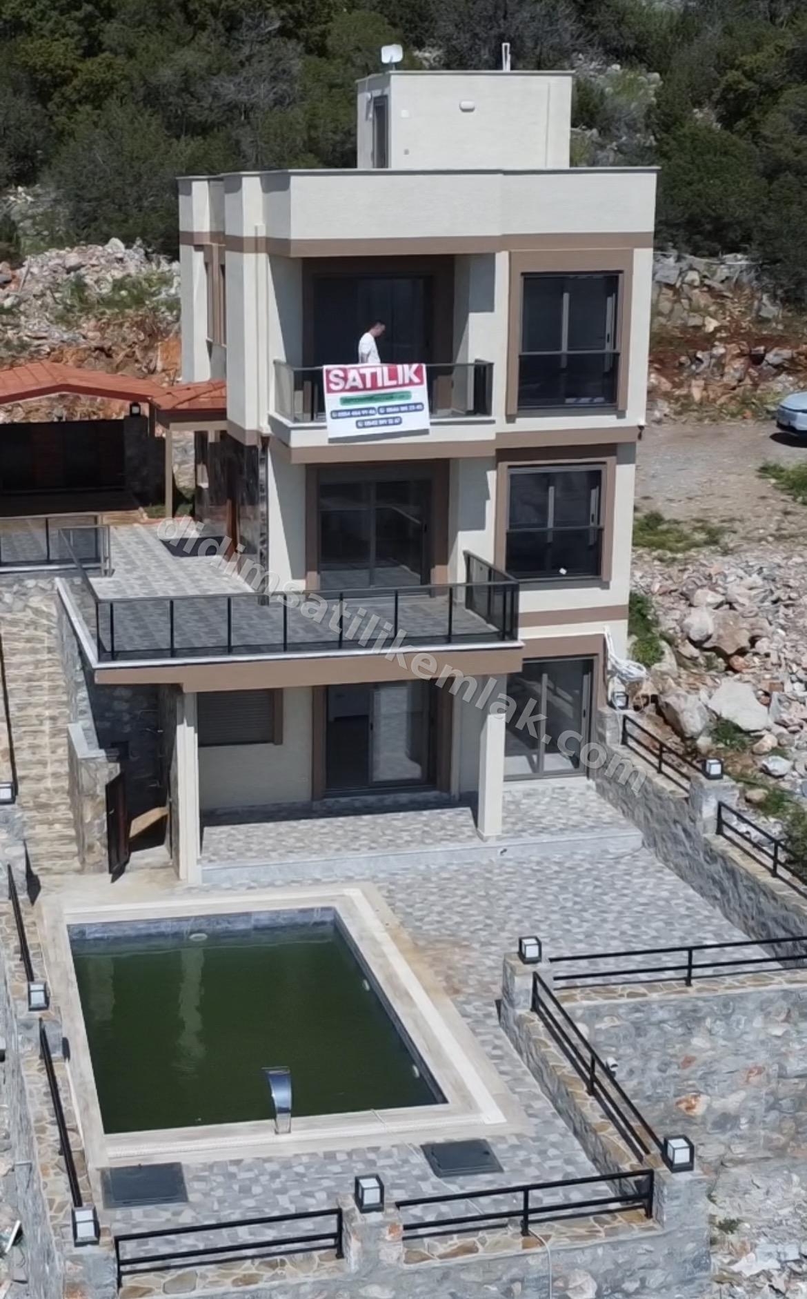 Aydin Didim Akbuk panoramik deniz manzarali mustakil havuzlu 3+2 villa